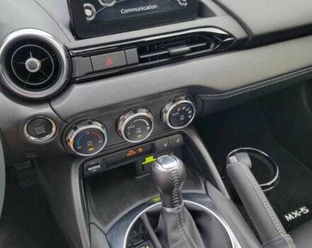 Серый Мазда МХ-5, объемом двигателя 2 л и пробегом 2 тыс. км за 6600 $, фото 14 на Automoto.ua