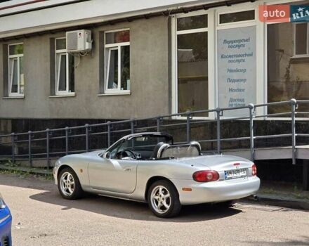 Серый Мазда МХ-5, объемом двигателя 1.6 л и пробегом 130 тыс. км за 8800 $, фото 1 на Automoto.ua