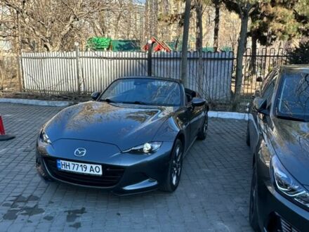 Сірий Мазда МХ-5, об'ємом двигуна 2 л та пробігом 92 тис. км за 18900 $, фото 1 на Automoto.ua