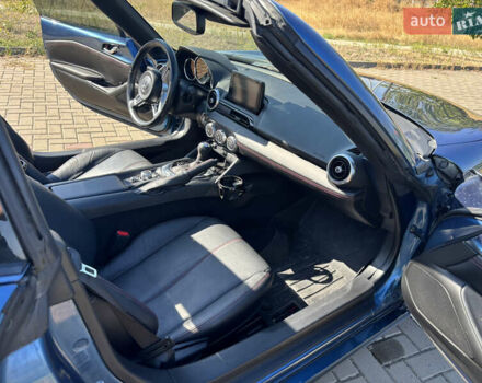 Синий Мазда МХ-5, объемом двигателя 2 л и пробегом 70 тыс. км за 18900 $, фото 19 на Automoto.ua