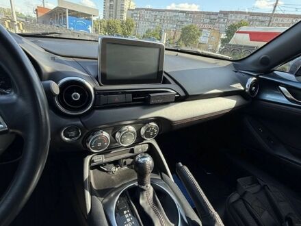 Синий Мазда МХ-5, объемом двигателя 2 л и пробегом 68 тыс. км за 22000 $, фото 1 на Automoto.ua