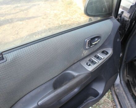 Мазда Премаси 2001 в Запорожье на Automoto.ua Черный Мазда Премаси, объемом двигателя 2 л и пробегом 280 тыс. км за 1100 $, фото 7 на Automoto.ua