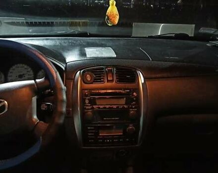 Черный Мазда Премаси, объемом двигателя 1.84 л и пробегом 259 тыс. км за 3800 $, фото 5 на Automoto.ua