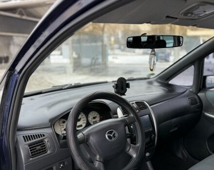 Черный Мазда Премаси, объемом двигателя 2 л и пробегом 240 тыс. км за 1500 $, фото 10 на Automoto.ua