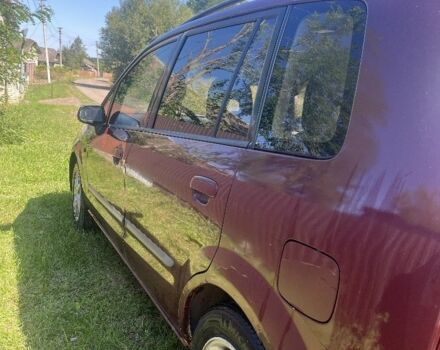 Мазда Премаси 1999 в Кицмане на Automoto.ua Красный Мазда Премаси, объемом двигателя 2 л и пробегом 348 тыс. км за 2700 $, фото 4 на Automoto.ua