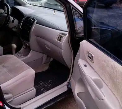 Мазда Премаси, объемом двигателя 2 л и пробегом 300 тыс. км за 3200 $, фото 4 на Automoto.ua