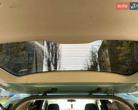 Мазда Премасі, об'ємом двигуна 1.9 л та пробігом 285 тис. км за 2800 $, фото 13 на Automoto.ua