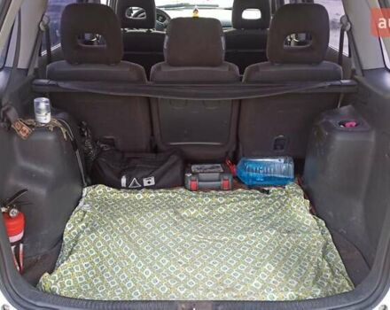 Сірий Мазда Премасі, об'ємом двигуна 1.8 л та пробігом 345 тис. км за 3080 $, фото 9 на Automoto.ua