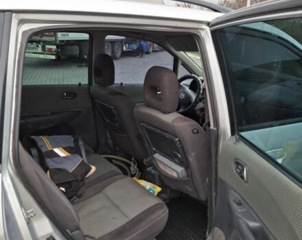 Серый Мазда Премаси, объемом двигателя 2 л и пробегом 320 тыс. км за 1650 $, фото 6 на Automoto.ua