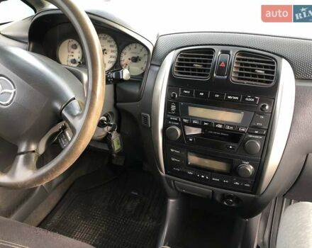 Серый Мазда Премаси, объемом двигателя 2 л и пробегом 200 тыс. км за 4000 $, фото 8 на Automoto.ua