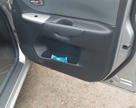 Серый Мазда Премаси, объемом двигателя 2 л и пробегом 250 тыс. км за 2800 $, фото 6 на Automoto.ua