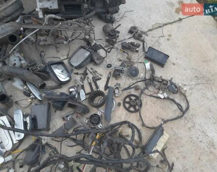 Серый Мазда Премаси, объемом двигателя 2 л и пробегом 270 тыс. км за 3200 $, фото 9 на Automoto.ua