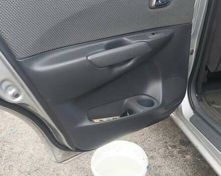 Серый Мазда Премаси, объемом двигателя 2 л и пробегом 250 тыс. км за 2800 $, фото 9 на Automoto.ua