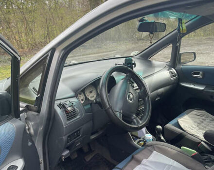 Серый Мазда Премаси, объемом двигателя 2 л и пробегом 360 тыс. км за 3400 $, фото 7 на Automoto.ua