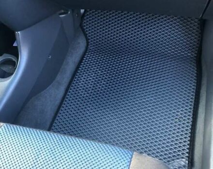 Серый Мазда Премаси, объемом двигателя 2 л и пробегом 290 тыс. км за 3800 $, фото 7 на Automoto.ua