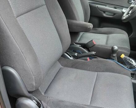 Серый Мазда Премаси, объемом двигателя 1.84 л и пробегом 137 тыс. км за 4350 $, фото 11 на Automoto.ua