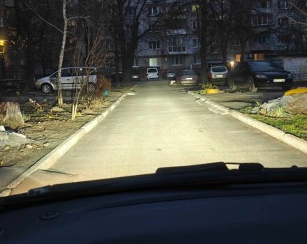 Серый Мазда Премаси, объемом двигателя 1.8 л и пробегом 245 тыс. км за 4200 $, фото 4 на Automoto.ua