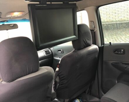 Серый Мазда Премаси, объемом двигателя 2 л и пробегом 200 тыс. км за 4000 $, фото 6 на Automoto.ua