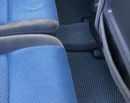 Сірий Мазда Премасі, об'ємом двигуна 2 л та пробігом 290 тис. км за 3800 $, фото 9 на Automoto.ua