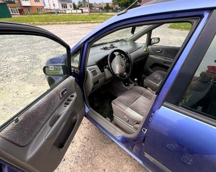 Синій Мазда Премасі, об'ємом двигуна 1.8 л та пробігом 247 тис. км за 2600 $, фото 3 на Automoto.ua