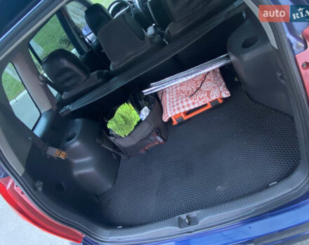 Синій Мазда Премасі, об'ємом двигуна 2 л та пробігом 113 тис. км за 4200 $, фото 17 на Automoto.ua