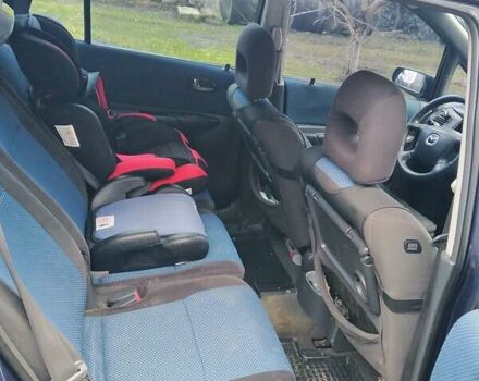 Синий Мазда Премаси, объемом двигателя 1.8 л и пробегом 320 тыс. км за 2200 $, фото 3 на Automoto.ua