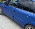 Синій Мазда Премасі, об'ємом двигуна 2 л та пробігом 231 тис. км за 3500 $, фото 1 на Automoto.ua