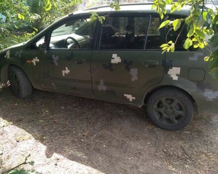 Зелений Мазда Премасі, об'ємом двигуна 1.9 л та пробігом 245 тис. км за 2800 $, фото 1 на Automoto.ua