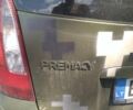 Зелений Мазда Премасі, об'ємом двигуна 1.9 л та пробігом 245 тис. км за 2800 $, фото 3 на Automoto.ua