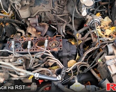 Зелений Мазда Премасі, об'ємом двигуна 2 л та пробігом 0 тис. км за 1200 $, фото 4 на Automoto.ua