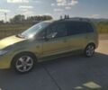 Зеленый Мазда Премаси, объемом двигателя 2 л и пробегом 336 тыс. км за 2550 $, фото 1 на Automoto.ua