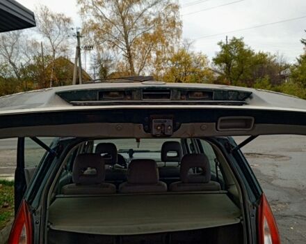 Зеленый Мазда Премаси, объемом двигателя 2 л и пробегом 87 тыс. км за 1750 $, фото 8 на Automoto.ua