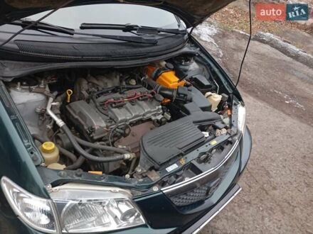 Мазда Премаси 2002 в Славянске на Automoto.ua Зеленый Мазда Премаси, объемом двигателя 1.8 л и пробегом 348 тыс. км за 3400 $, фото 1 на Automoto.ua