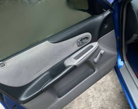 Синий Мазда Протеж, объемом двигателя 2 л и пробегом 220 тыс. км за 2300 $, фото 7 на Automoto.ua