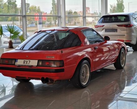 Червоний Мазда РХ-7, об'ємом двигуна 1.8 л та пробігом 90 тис. км за 20000 $, фото 2 на Automoto.ua