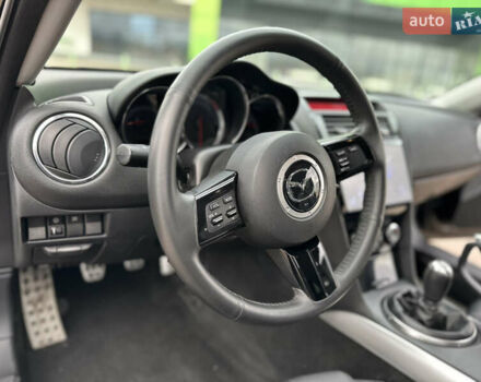 Черный Мазда РХ-8, объемом двигателя 1.31 л и пробегом 94 тыс. км за 7900 $, фото 38 на Automoto.ua