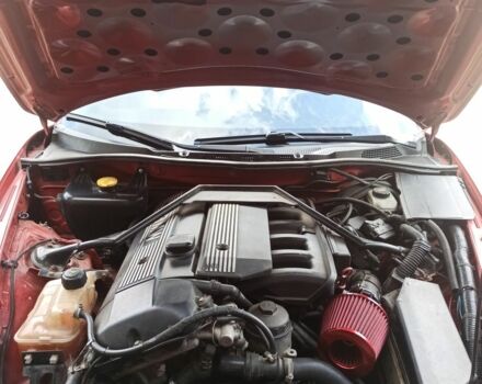 Красный Мазда РХ-8, объемом двигателя 2.5 л и пробегом 170 тыс. км за 5500 $, фото 8 на Automoto.ua