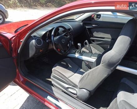 Красный Мазда РХ-8, объемом двигателя 2.49 л и пробегом 170 тыс. км за 5500 $, фото 3 на Automoto.ua