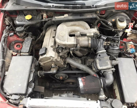 Червоний Мазда РХ-8, об'ємом двигуна 1.8 л та пробігом 100 тис. км за 5500 $, фото 4 на Automoto.ua