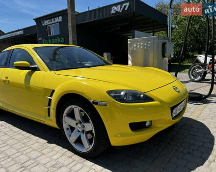 Желтый Мазда РХ-8, объемом двигателя 1.31 л и пробегом 131 тыс. км за 6500 $, фото 1 на Automoto.ua