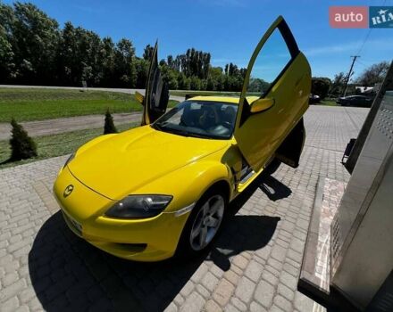 Желтый Мазда РХ-8, объемом двигателя 1.31 л и пробегом 131 тыс. км за 6500 $, фото 1 на Automoto.ua