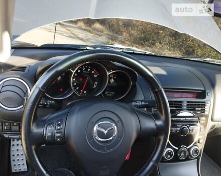 Серый Мазда РХ-8, объемом двигателя 2.5 л и пробегом 205 тыс. км за 7800 $, фото 39 на Automoto.ua