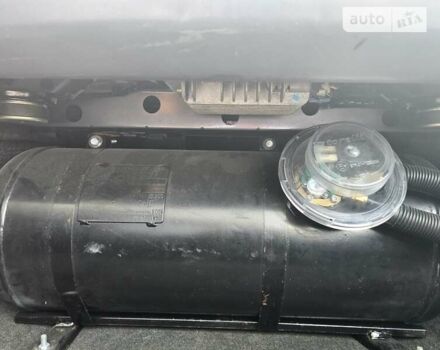 Серый Мазда РХ-8, объемом двигателя 1.3 л и пробегом 130 тыс. км за 10999 $, фото 3 на Automoto.ua