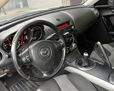 Серый Мазда РХ-8, объемом двигателя 1.3 л и пробегом 215 тыс. км за 5000 $, фото 7 на Automoto.ua