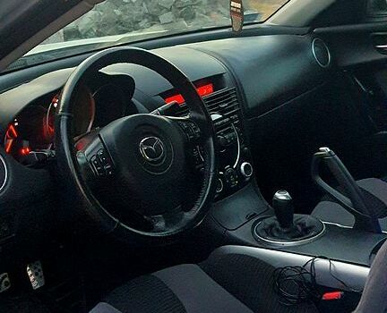 Серый Мазда РХ-8, объемом двигателя 1.3 л и пробегом 120 тыс. км за 2600 $, фото 2 на Automoto.ua