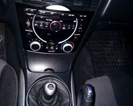 Серый Мазда РХ-8, объемом двигателя 1.3 л и пробегом 120 тыс. км за 2600 $, фото 5 на Automoto.ua