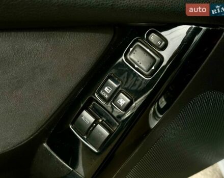 Сірий Мазда РХ-8, об'ємом двигуна 3 л та пробігом 28 тис. км за 6800 $, фото 23 на Automoto.ua