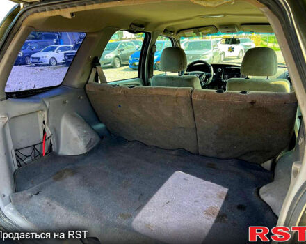 Мазда Трибьют, объемом двигателя 2 л и пробегом 250 тыс. км за 2800 $, фото 8 на Automoto.ua