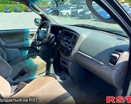 Мазда Трибьют, объемом двигателя 2 л и пробегом 250 тыс. км за 2800 $, фото 6 на Automoto.ua