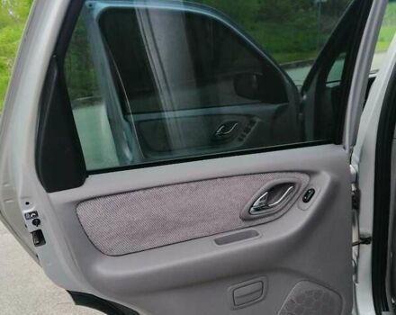 Мазда Трибьют 2002 в Ирпене на Automoto.ua Мазда Трибьют, объемом двигателя 3 л и пробегом 271 тыс. км за 5799 $, фото 13 на Automoto.ua